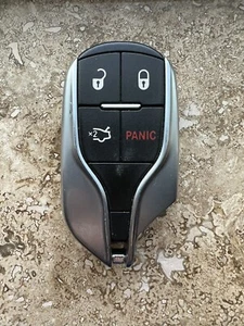 12-19 OEM MASERATI QUATTROPORTE GHIBLI LLAVE INTELIGENTE MANDO A DISTANCIA PÁNICO ¡BUENO! - Imagen 1 de 2