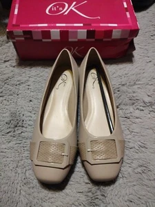 It's OK elegante flache Damen-Slipper Schnallendekor Größe 10 W hellbraun - Bild 1 von 13