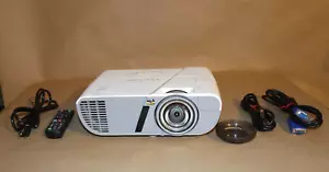 Viewsonic PJD6552LWS Short Throw HDMI Projector. From 2760-2821 Hours used - Picture 1 of 8
