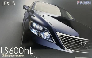 Fujimi ID-44 1/24 Scale Model Sports Car Kit Lexus LS600h L Hybrid Luxury Sedan - Picture 1 of 1