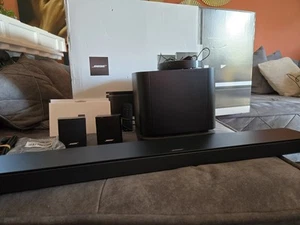 BOSE Smart Soundbar 500+ Bass Module 500 + Surround Speaker - gebraucht - Bild 1 von 3