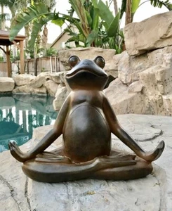 Ebros Rustic Yoga Frog Garden Statue Meditating Buddha Frog Sculpture 14"Long - Picture 1 of 9