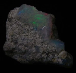 ÓPALO DE FUEGO 4,95 CT (OP7/3) CON EXCELENTE JUEGO DE COLORES - Imagen 1 de 6