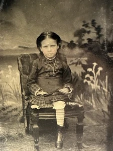 Antique Tin Type Portrait Young Woman Girl c 1890–1900 Photograph Picture - Picture 1 of 4