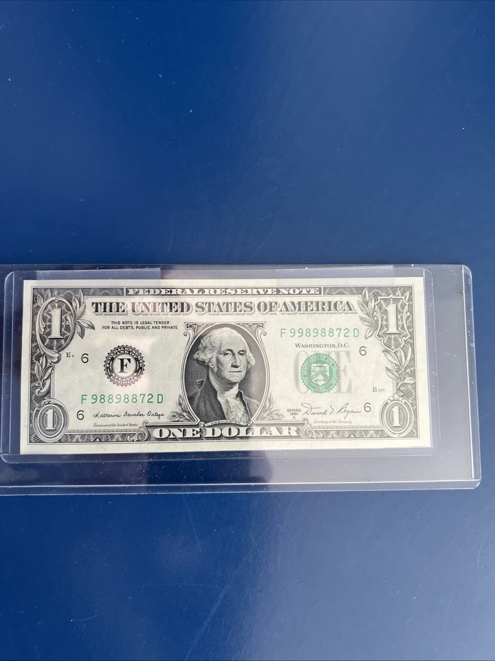 Southern Hoard of Rare Mismatched Serial Numbers One Dollar Bill - Image 1 of 4