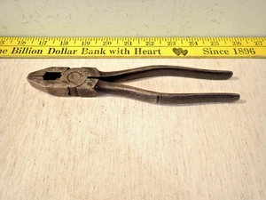 Vintage Red Devil  No.50 Linesman 8" pliers with Knurled handles - Picture 1 of 3