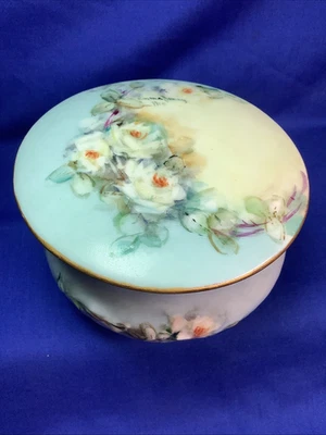 Caja de baratijas en polvo floral Emma Jenny Limoges Francia firmada por artista de 1810 Foto 1 de 4