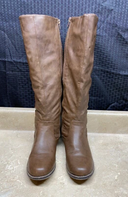 SHOEDAZZLE LELAH - WOMEN'S BROWN SWEATER SIDE ZIP KNEE HIGH BOOTS - SIZE 8 - Imagem 1 de 4