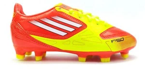 Adidas kleine Kinder Fußball Soccer Stollen leichte Schnürer F10 TRX FG Neu - Bild 1 von 5
