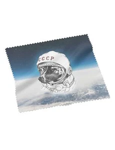 Space Dog Laika Brillenputztuch Russian Russia Weltall Hund Hündin Astronaut - Bild 1 von 2