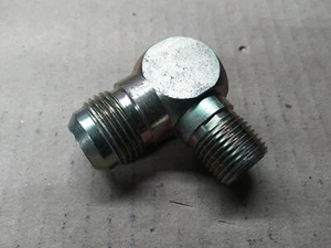 2501-12-08 Hydraulic Fitting 90° Elbow Male 3/4 JIC-12 to Male 1/2 NPT - Picture 1 of 1