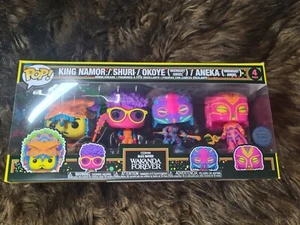 Funko Pop Black Panther Wakanda Forever Blacklight Paquete de 4 Nuevo - Imagen 1 de 5