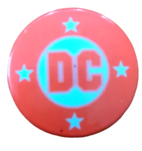 Rare Vintage 1980S DC Comics Pinback Button Red Batman Superman Logo Lapel Pin - Picture 1 of 2