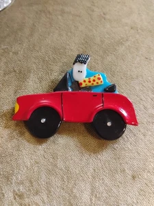 Vintage Auto Reise Brosche verschmolzene Glaskunst abstrakte Anstecknadel K. Lawler '89 2,3" 80er - Bild 1 von 3