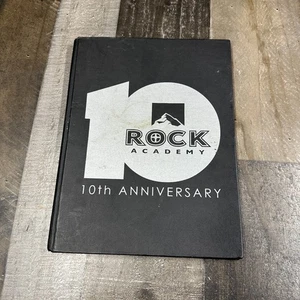 Rock Academy Year Book 2011-2012 San Diego, CA Yearbook 10th Anniversary - Bild 1 von 4