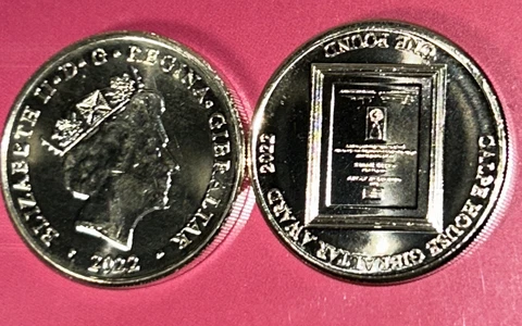 Gibraltar 🇬🇮 coin £1 pound 2022 calpe house UNC new QEII last round pound Cover