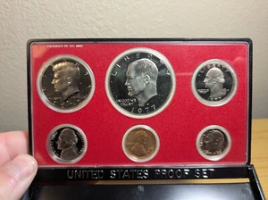 1977 US Mint Proof Set 6 Coin Set - Picture 1 of 4
