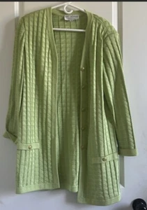 St. John Vintage Lindgrün Jacke Gr. S - Bild 1 von 3
