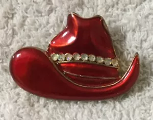 Red Hat Lady Society Club Country Rhinestone Fashion Gold Brooch Lapel Pin #B31F - Picture 1 of 3
