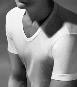 2 T-shirt uomo Ragno manica corta con scollo V in jersey di puro cotone - 601418 - Imagen 1 de 1