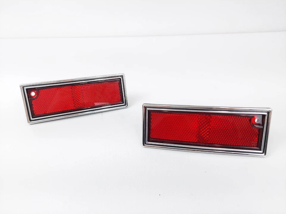 Rear Side Marker Light Lamp for Chevrolet Caprice Impala 1980-1990 Parisienne - Image 1 of 4