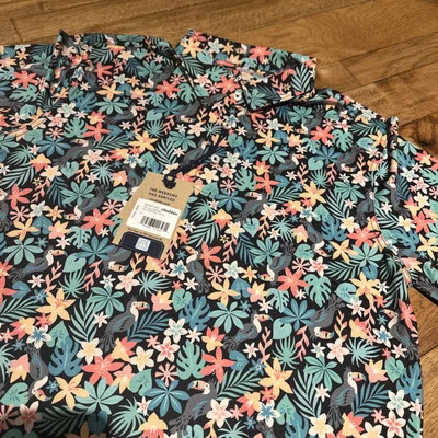 NEW Chubbies The Bloomerang Performance Polo Shirt Floral Toucans Small Men Golf - Image 1 of 4