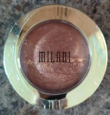 NEW/SEALED Milani Baked Bronzer (05 Soleil) (0.25oz/7g) - Image 1 of 2