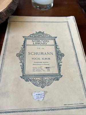 Álbum Vocal Schumann Vol 121 Mezzo-Soprano o Barítono-Alemán/Inglés Foto 1 de 4
