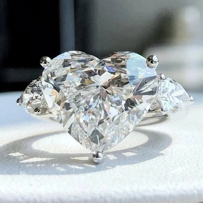 Huge 22 Ct Certified Treated Pretty White Diamond Heart Shape Ring. 925 Silver - Image 1 of 4