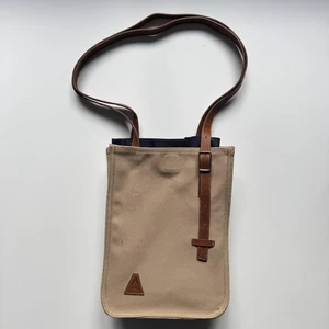 AERREM Canvas Water Bottle/Wine/Coffee Traveler Tote Carrier Leather Strap - Picture 1 of 12