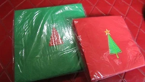 Neu in Verpackung zwei Größen Weihnachtsbaum auf rotem und grünem Papier SERVIETTEN - 2008 - Bild 1 von 5