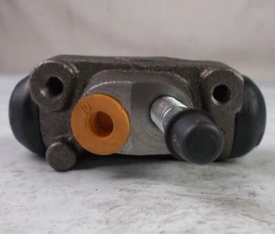 Cilindro de rueda de freno de tambor CARQUEST Wearever WCA610005 se adapta; Kia Sportage 98-02' Foto 1 de 4