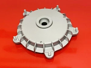 TAMBOR FRENO TRASERO VESPA RALLY 180 200 T.S 125 PINTADO PLATA PARA RUEDAS DE 10 PULGADAS - Imagen 1 de 6