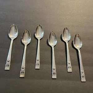 ONEIDA COMMUNITY SILVERPLATE "CORONATION" PATTERN SET OF 6 TEASPOONS 6 1/8" - Picture 1 of 3