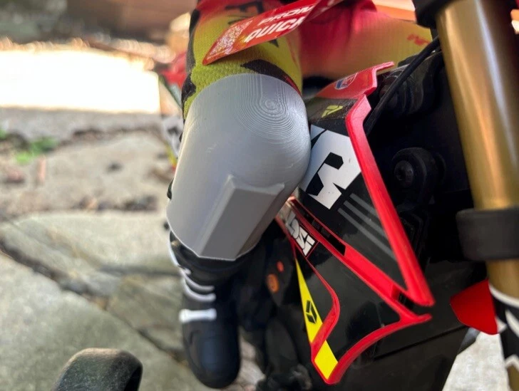 Rodilleras Losi Promoto MX | Actualización de moto de cross impresa en 3D Foto 1 de 4
