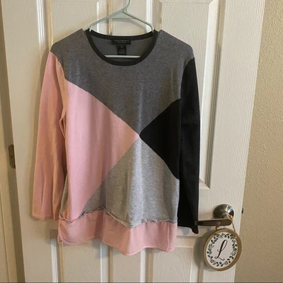 Investments Petite Pink & Gray Color Block Sweater Women's Size Large Petite - Image 1 of 4