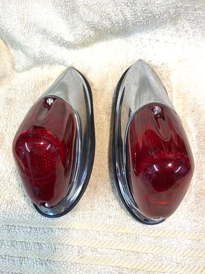 JAGUAR XK140 XK150 REAR LAMPS - Image 1 of 4