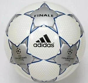 ADIDAS UEFA CHAMPION LEAGUE **FINALE ISTANBUL** 2000/2001 OFFICALL MATCH BALL - Picture 1 of 7