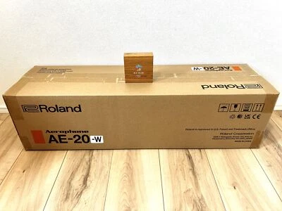 Roland AE-20W Aerophone Digital Wind Synthesizer White Electronic Saxophone - Image 1 of 4