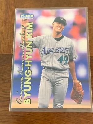 (3)1999 FLEER TRADITIONS UPDATE BYUNG-HYUN KIM ROOKIE KOREAN STAR  01, 04 RINGS - Image 1 of 2