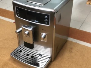 Saeco Xelsis SUP 038 macchina da caffè espresso completamente automatica - Foto 1 di 20