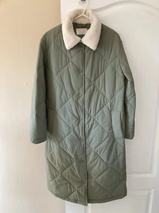 Ladies John Lewis Khaki Quilted Jacket size Small - Picture 1 of 6