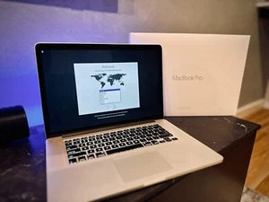 BLACK FRIDAY! MacBook Pro 15.4" 2.2Ghz 16GB 256GB (School, Video, Photo) - Picture 1 of 8
