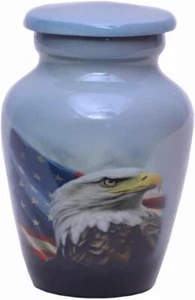 Handgefertigter patriotischer Adler mit amerikanischen Flaggen Andenken Urnen für menschliche Asche - Bild 1 von 16