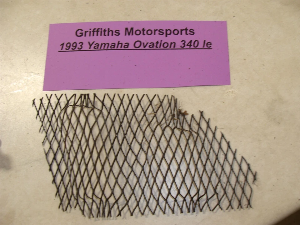 Yamaha Ovation LE CS340e 1993 capó ventilación pantalla parrilla Foto 1 de 4