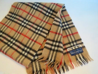 Bufanda BURBERRYS London 70 % cachemir 30 % lana 8,25" de ancho por 44" de largo Foto 1 de 4