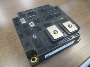 Módulo de alimentación PRX CM1000HA-24H 1000A usado - Imagen 1 de 3