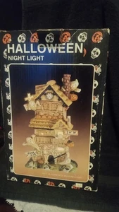 De Colección Casa Embrujada Cerámica Iluminada Cordón Luz Halloween Años 90 FUNCIONA - Imagen 1 de 10