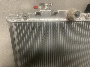 Aluminum Radiator For Toyota Celica GT4 ST202 ST205 3S-GTE 2.0L Turbo 1993-1999 - Picture 1 of 4