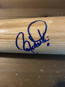 Barry Larkin Signed Bat Cincinnati Reds HOF 2012 LV Slugger 33” - Picture 1 of 4